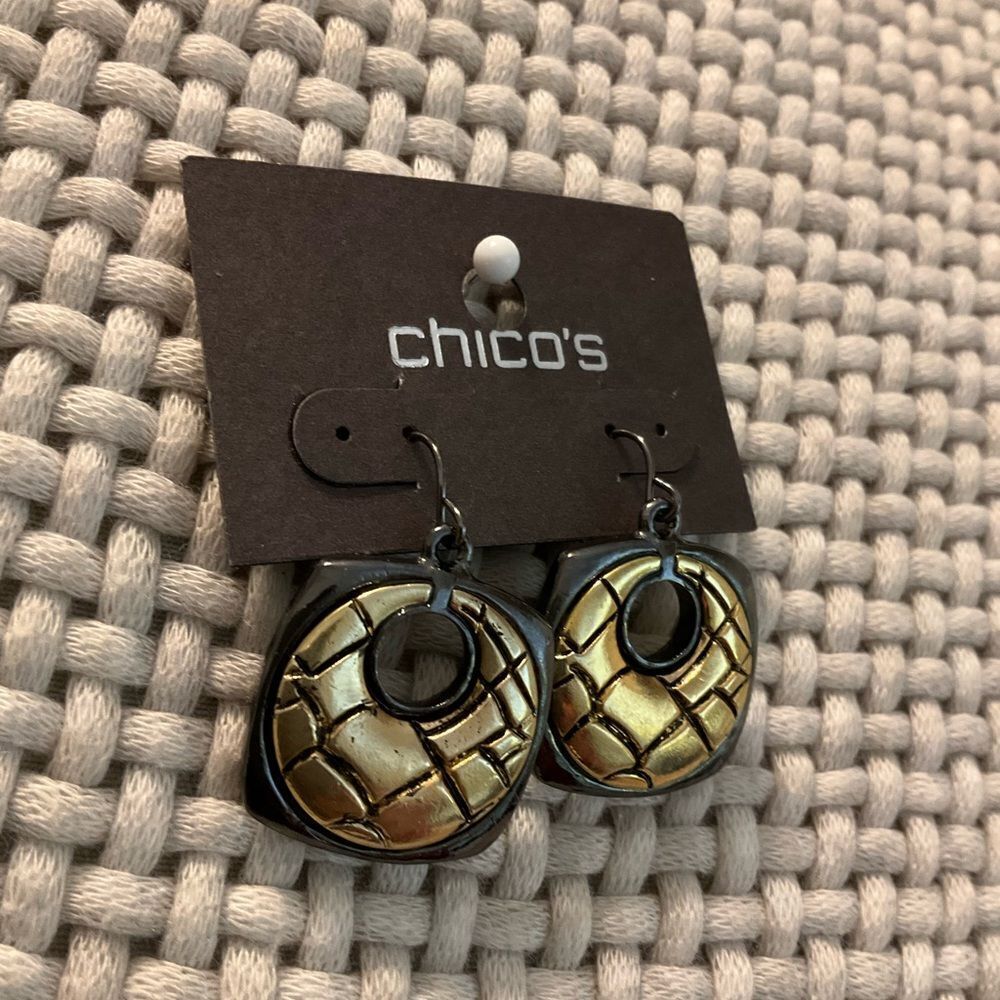 0060-Chico's‎ Metallic Gold and Black Dangle Earrings